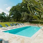 Helloapulia - Charming Trulli Almadari Villa Cisternino